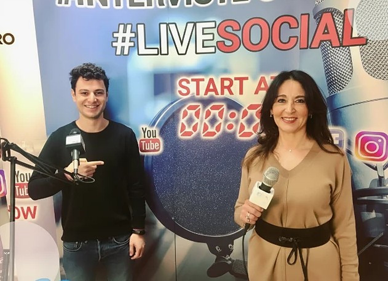 La Dott.ssa Anna Cirillo ospite di un'intervista #LiveSocial